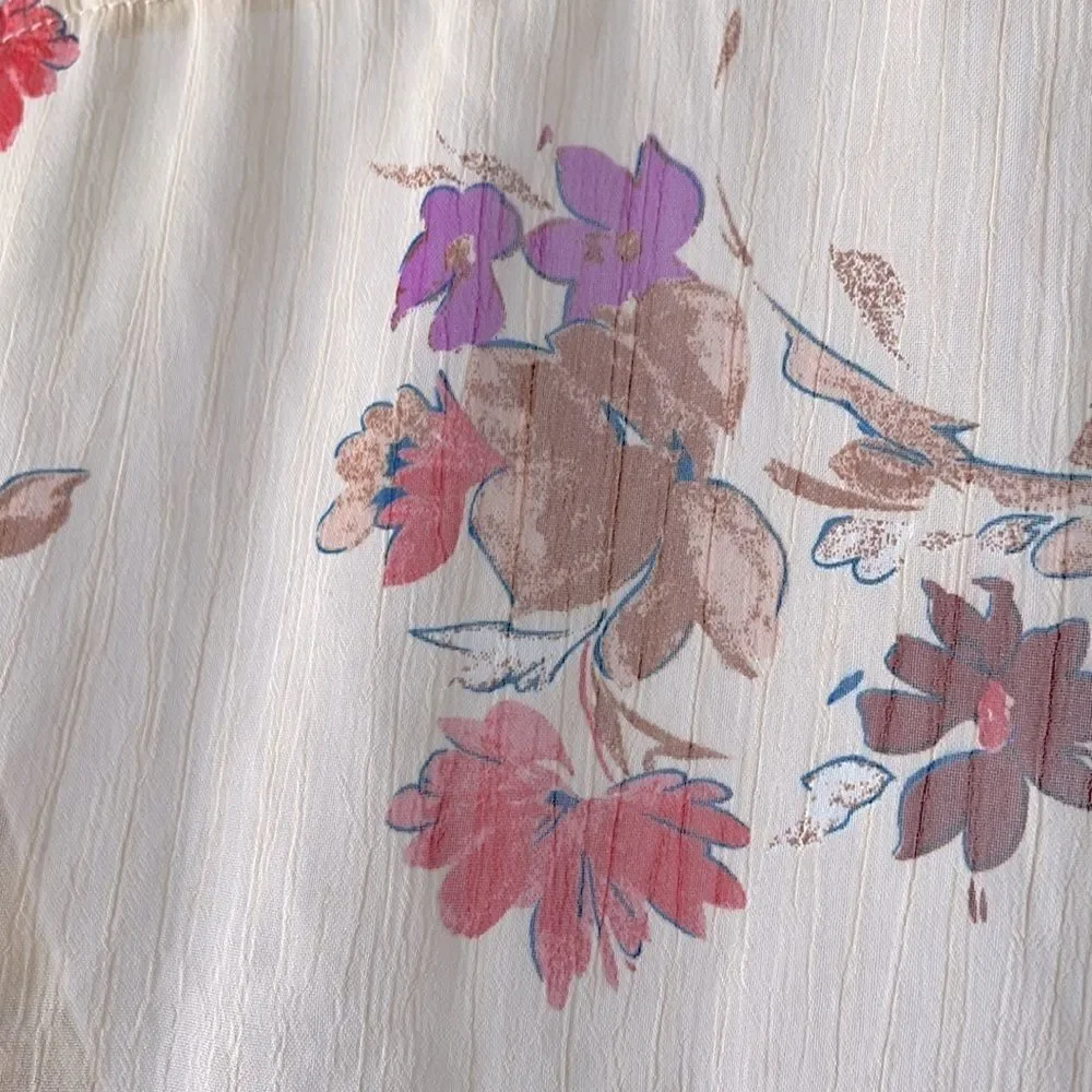 𝅺AMERICAN RAG Roll-tab Floral Button down Size M - Picture 7 of 10